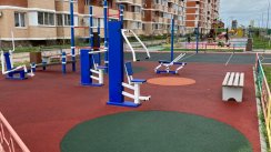 Площадка для воркаута в городе Краснодар №11762 Маленькая Современная фото