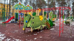 Площадка для воркаута в городе Ковров №11890 Средняя Современная фото