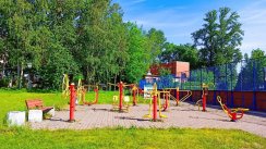 Площадка для воркаута в городе Кронштадт №11894 Средняя Современная фото