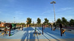 Площадка для воркаута в городе Нью Джерси №11979 Средняя Современная фото