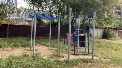 Площадка для воркаута в городе Казань №12074 Маленькая Современная фото