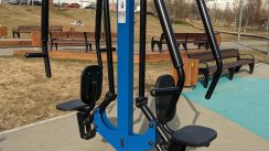 Площадка для воркаута в городе Москва №12348 Средняя Современная фото