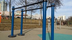 Площадка для воркаута в городе Москва №12348 Средняя Современная фото