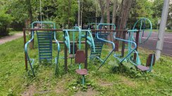 Площадка для воркаута в городе Москва №12435 Средняя Современная фото