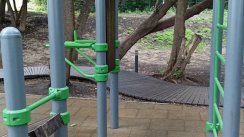 Площадка для воркаута в городе Екатеринбург №12543 Маленькая Современная фото