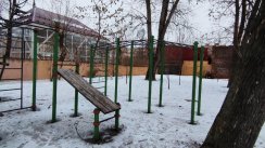 Площадка для воркаута в городе Санкт-Петербург №12749 Средняя Современная фото