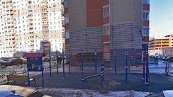 Площадка для воркаута в городе Балашиха №12771 Маленькая Современная фото