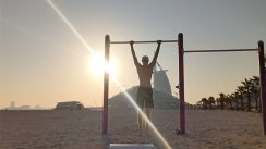 Площадка для воркаута в городе Дубай №12819 Маленькая Советская фото