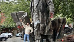 Площадка для воркаута в городе Сиэтл №13176 Маленькая Современная фото