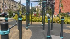 Площадка для воркаута в городе Санкт-Петербург №13205 Маленькая Современная фото