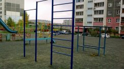 Площадка для воркаута в городе Челябинск №1261 Средняя Современная фото