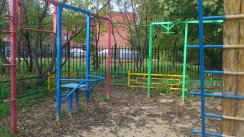 Площадка для воркаута в городе Москва №1905 Средняя Современная фото