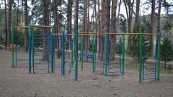 Площадка для воркаута в городе Жуковский №2138 Маленькая Современная фото