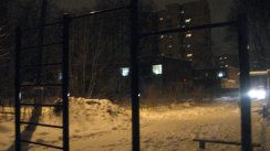 Площадка для воркаута в городе Королев №1437 Маленькая Современная фото