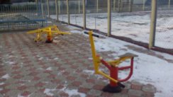 Площадка для воркаута в городе Москва №4735 Средняя Современная фото