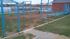 Площадка для воркаута в городе Альметьевск №1161 Средняя Современная фото