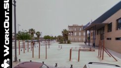 Площадка для воркаута в городе Валенсия №476 Средняя Современная фото