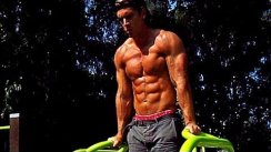 Bodyweight & Calisthenics Basic Exercises & Routines - Full Body Workout!